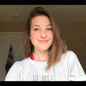 Meet your Posher, Ally